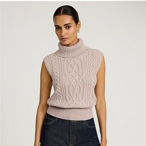 Cable Knit Sleeveless Turtleneck Sweater vest
Blush heather